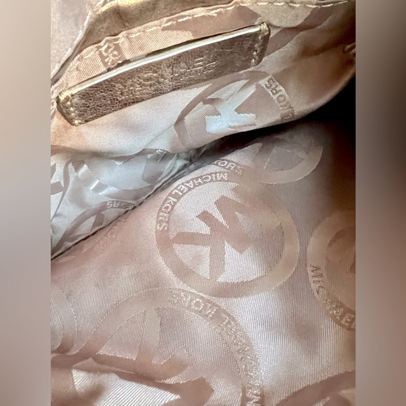 MICHAEL KORS Collette Bronze with Gold Rivets Wristlet/Clutch - Picture 7 of 8